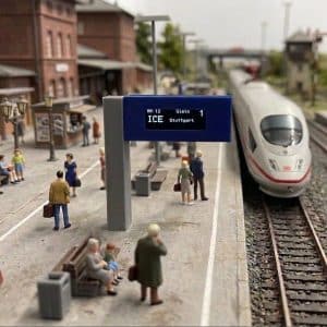 L&uuml;dke Zugzielanzeiger Au&szlig;enbahnsteig H0